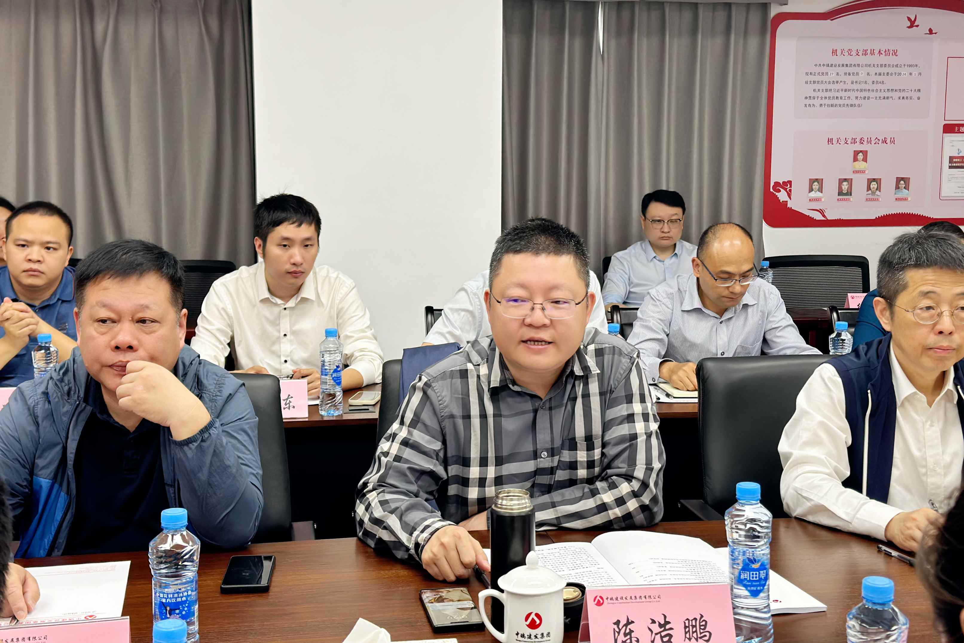 4b7d89cf2bda300c4296b2e5a61eff8.jpg 4b7d89cf2bda300c4296b2e5a61eff8.jpg