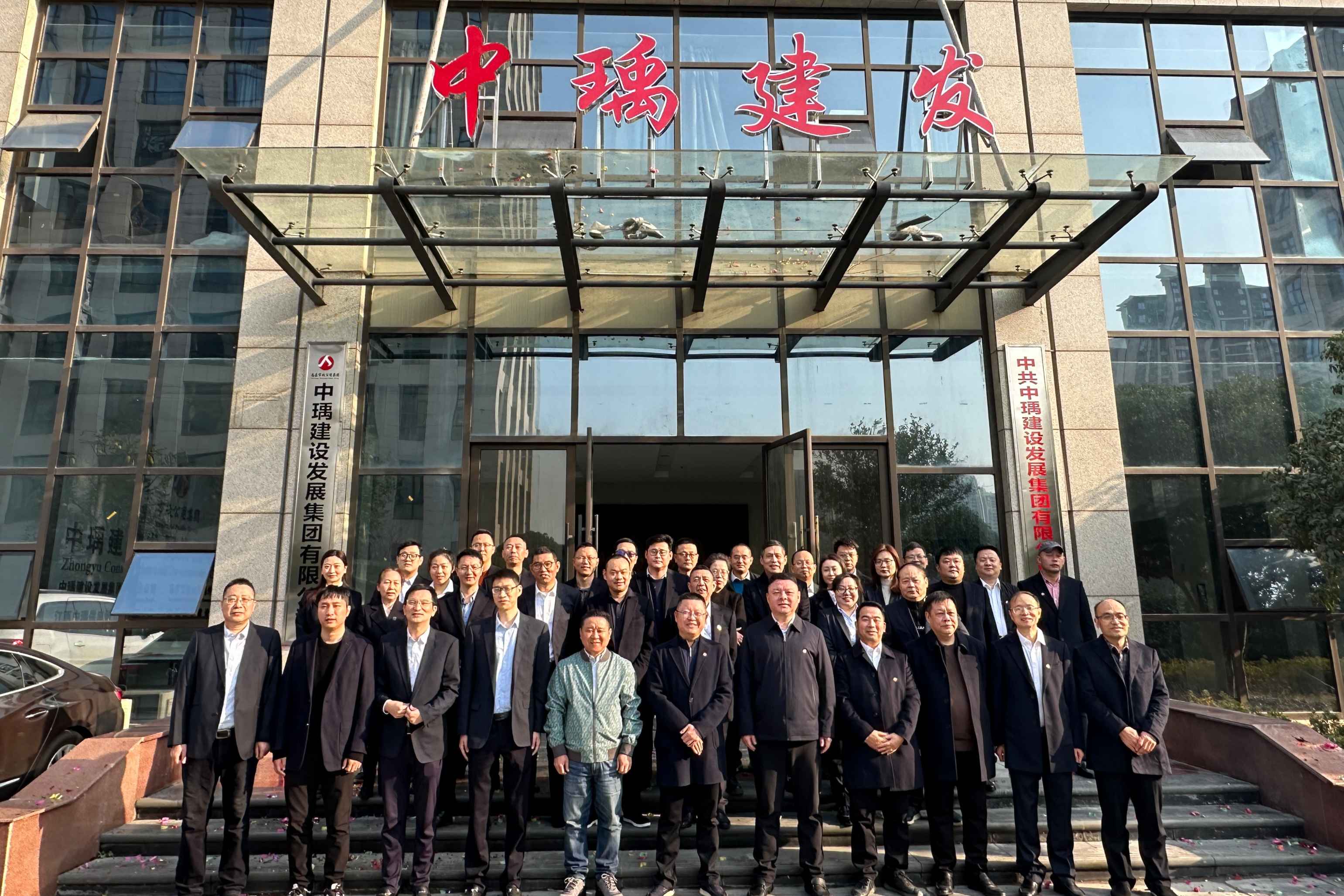 bffd631661df7267e9f46404a45d363.jpg bffd631661df7267e9f46404a45d363.jpg