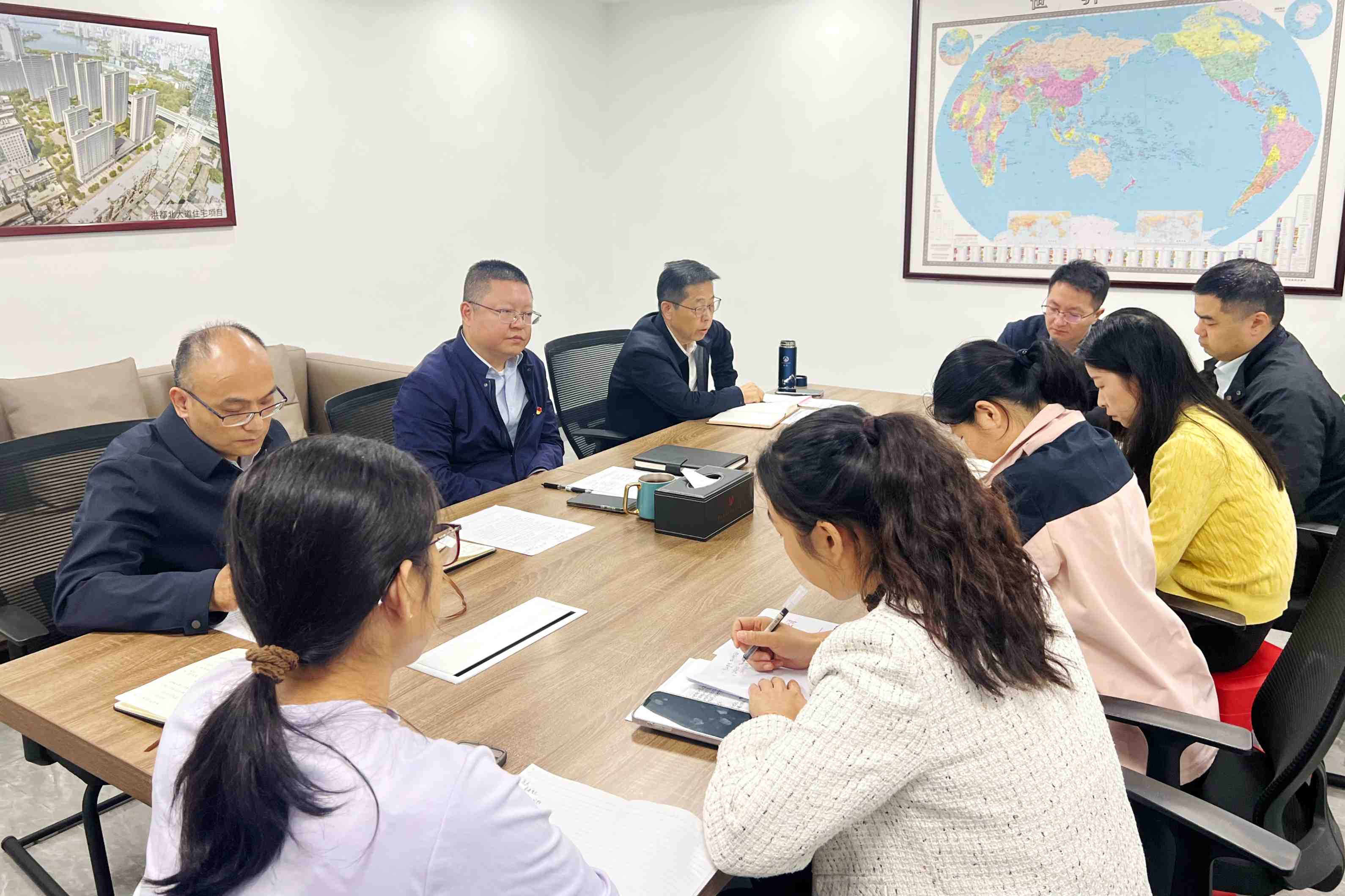 0d8a6f7d3a766646e7d88af48742f265.jpg 0d8a6f7d3a766646e7d88af48742f265.jpg